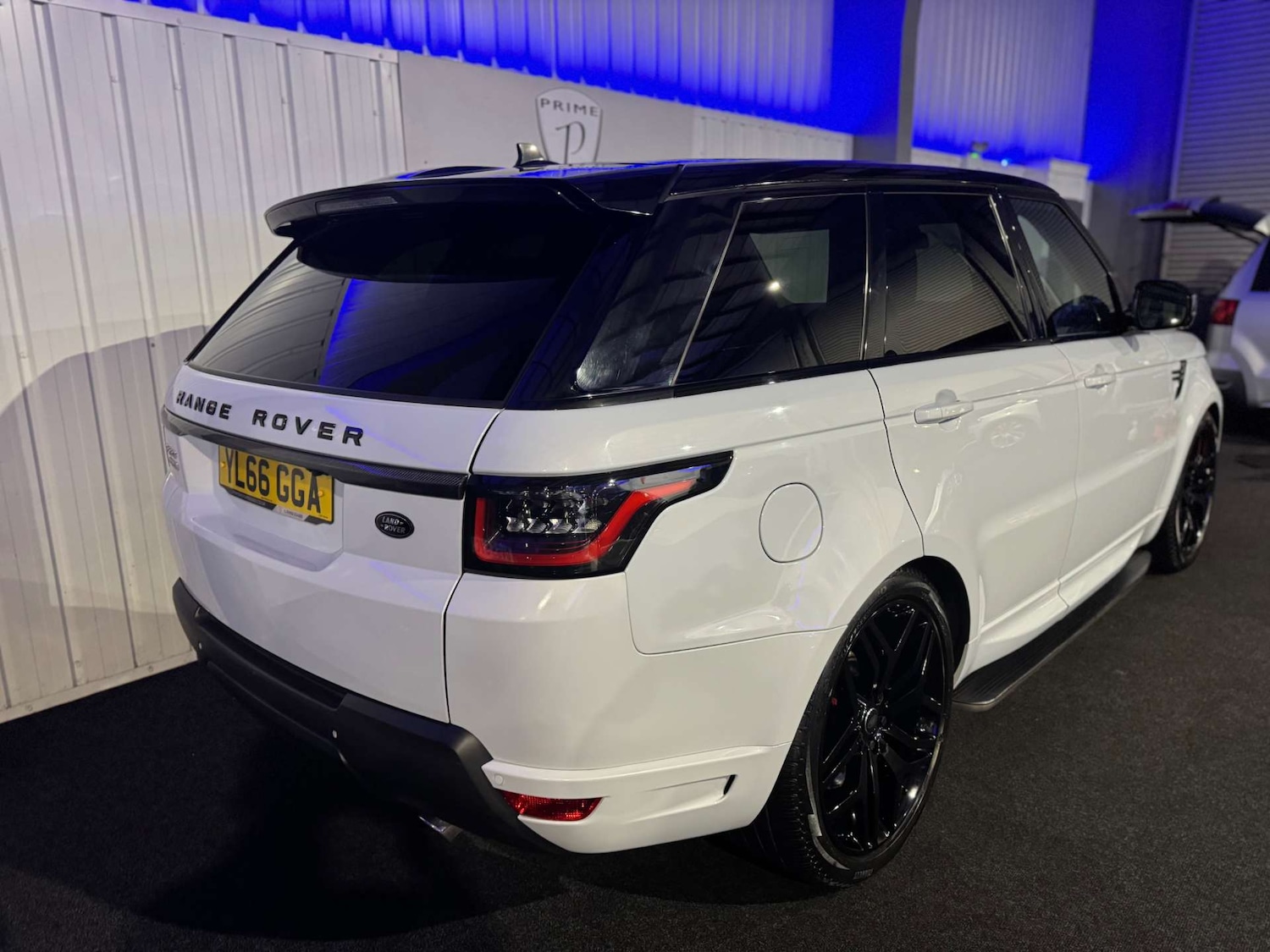 Used Land Rover Range Rover Sport 2017 for sale - 76829847: Photo 25