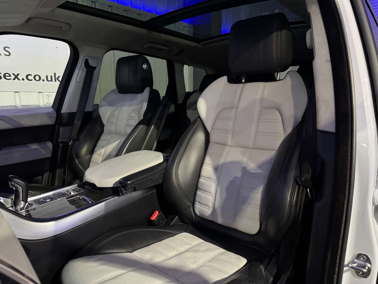 Used Land Rover Range Rover Sport 2017 for sale - 76829847: Photo 36