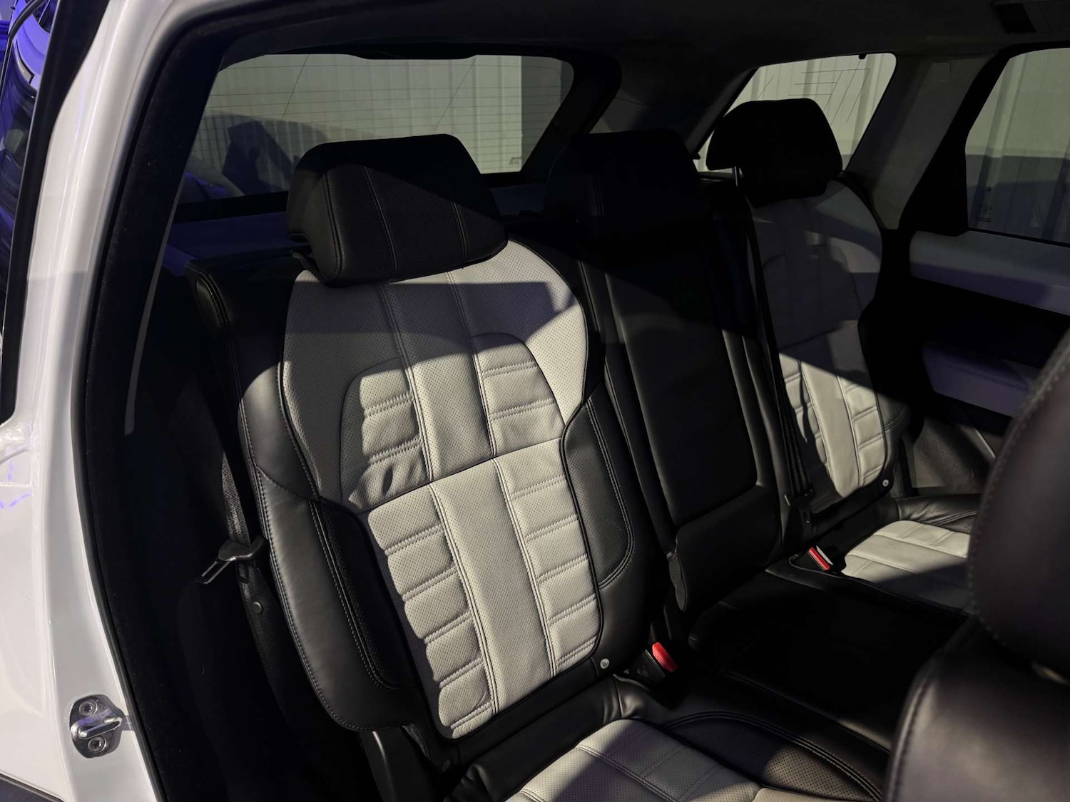 Used Land Rover Range Rover Sport 2017 for sale - 76829847: Photo 48