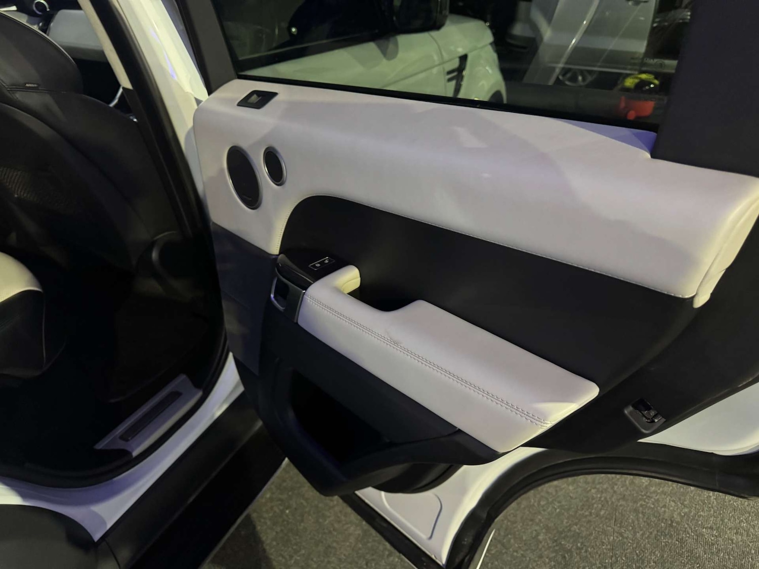 Used Land Rover Range Rover Sport 2017 for sale - 76829847: Photo 52