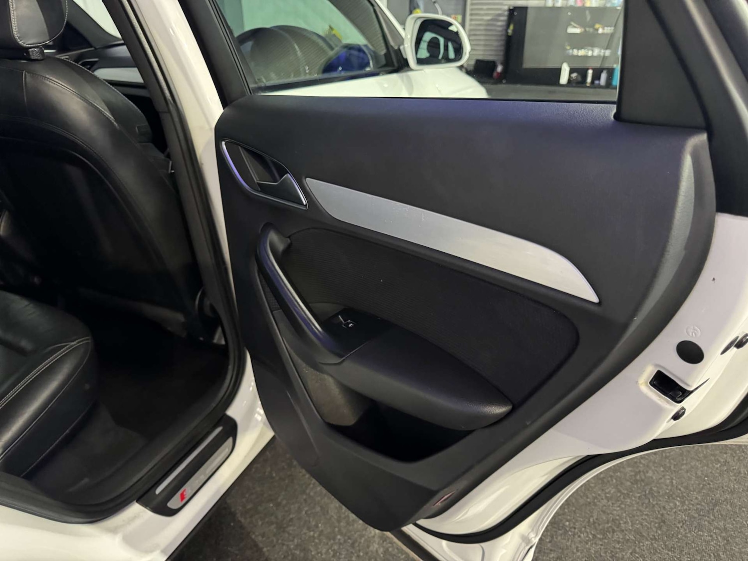 Used Audi Q3 2016 for sale - 77023548: Photo 45