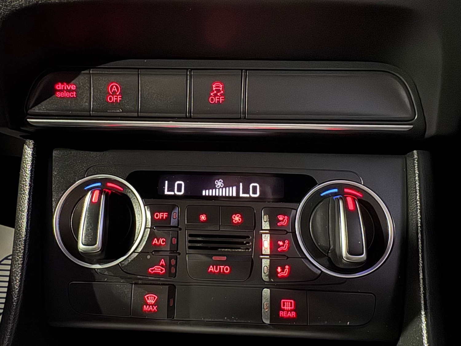 Used Audi Q3 2016 for sale - 77023548: Photo 60