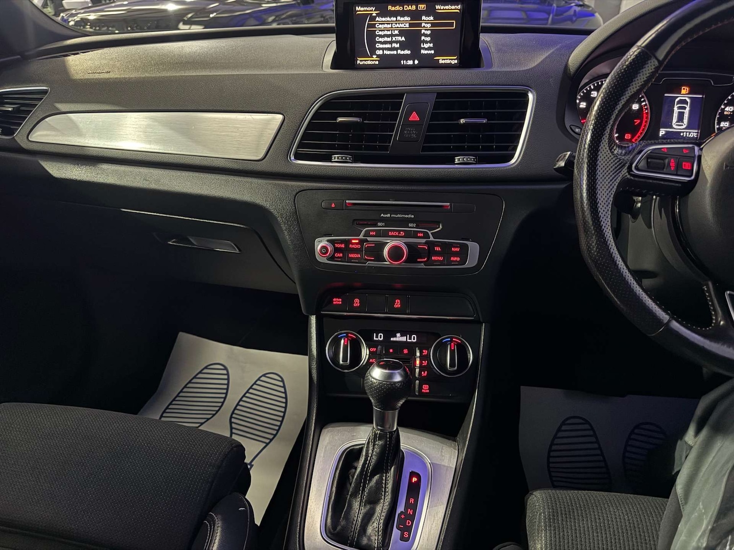 Used Audi Q3 2016 for sale - 77023548: Photo 64