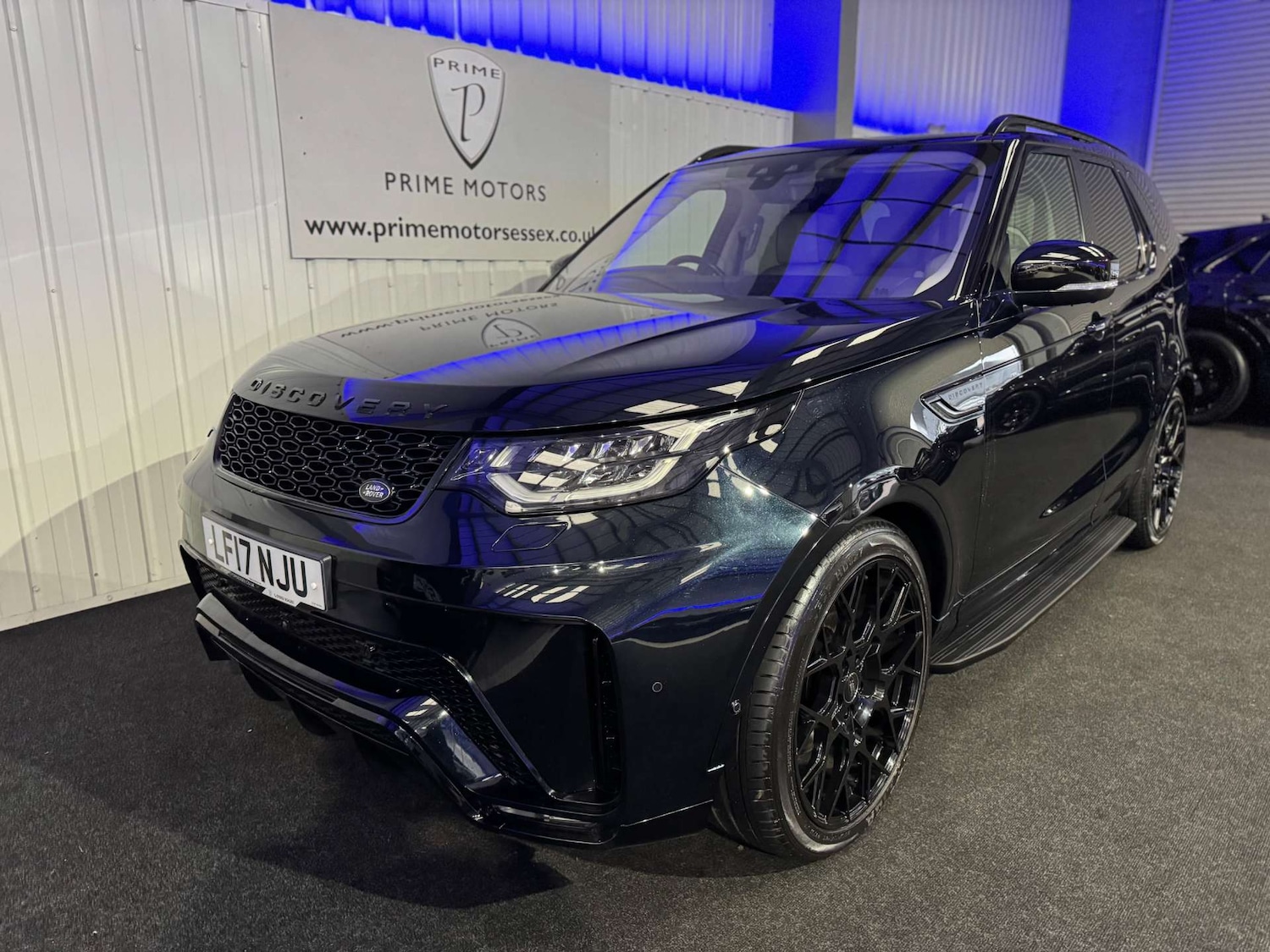 Used Land Rover Discovery 2017 for sale - 76278652: Photo 10