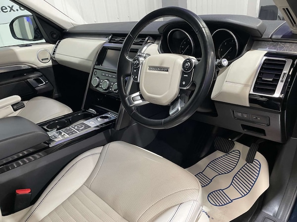 Used Land Rover Discovery 2017 for sale - 76278652: Photo 23