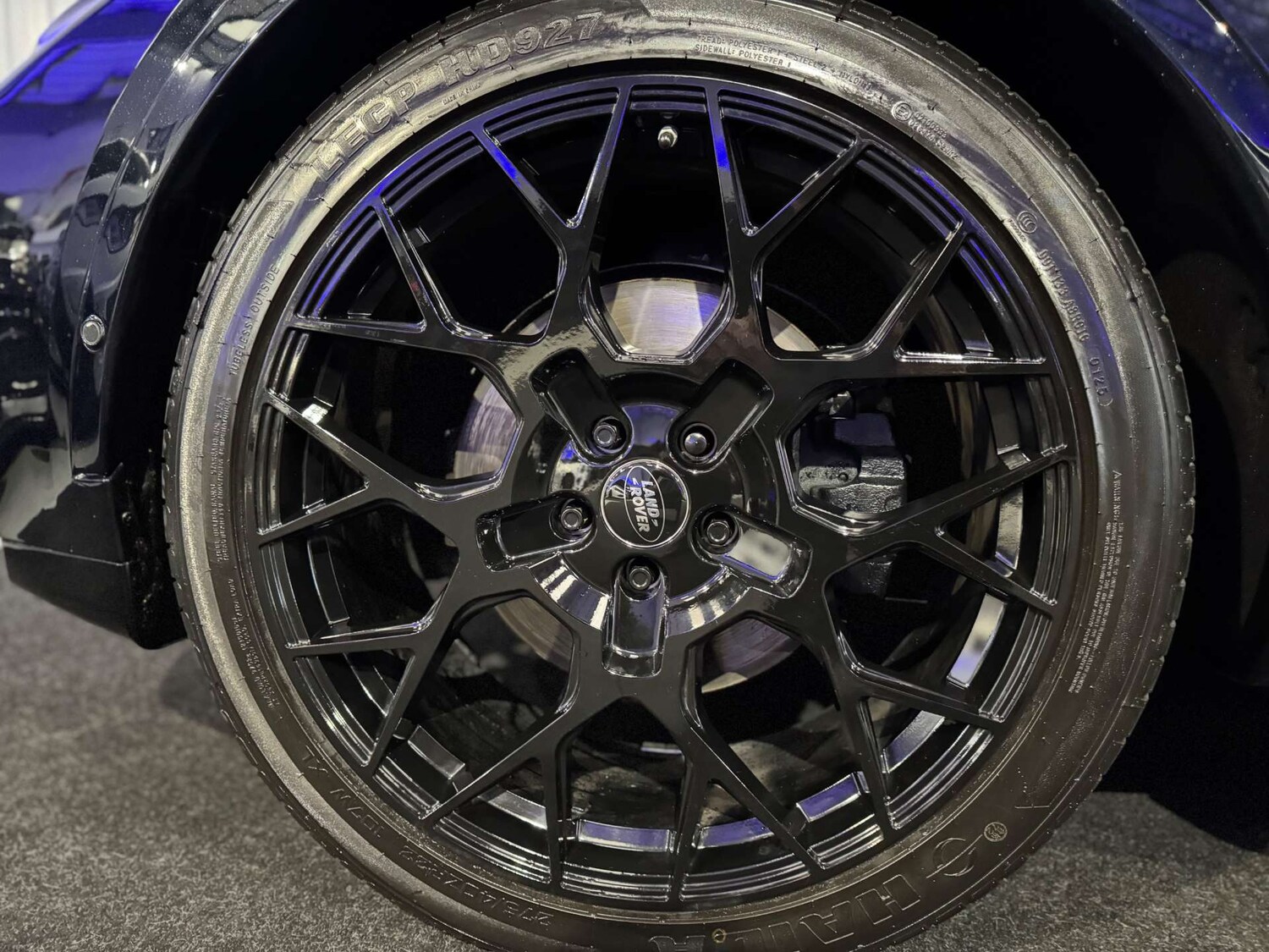 Used Land Rover Discovery 2017 for sale - 76278652: Photo 28