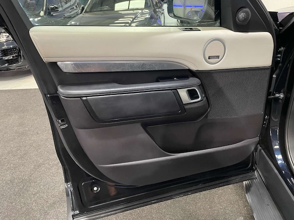 Used Land Rover Discovery 2017 for sale - 76278652: Photo 29