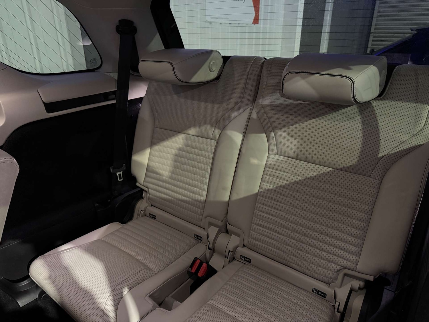 Used Land Rover Discovery 2017 for sale - 76278652: Photo 39