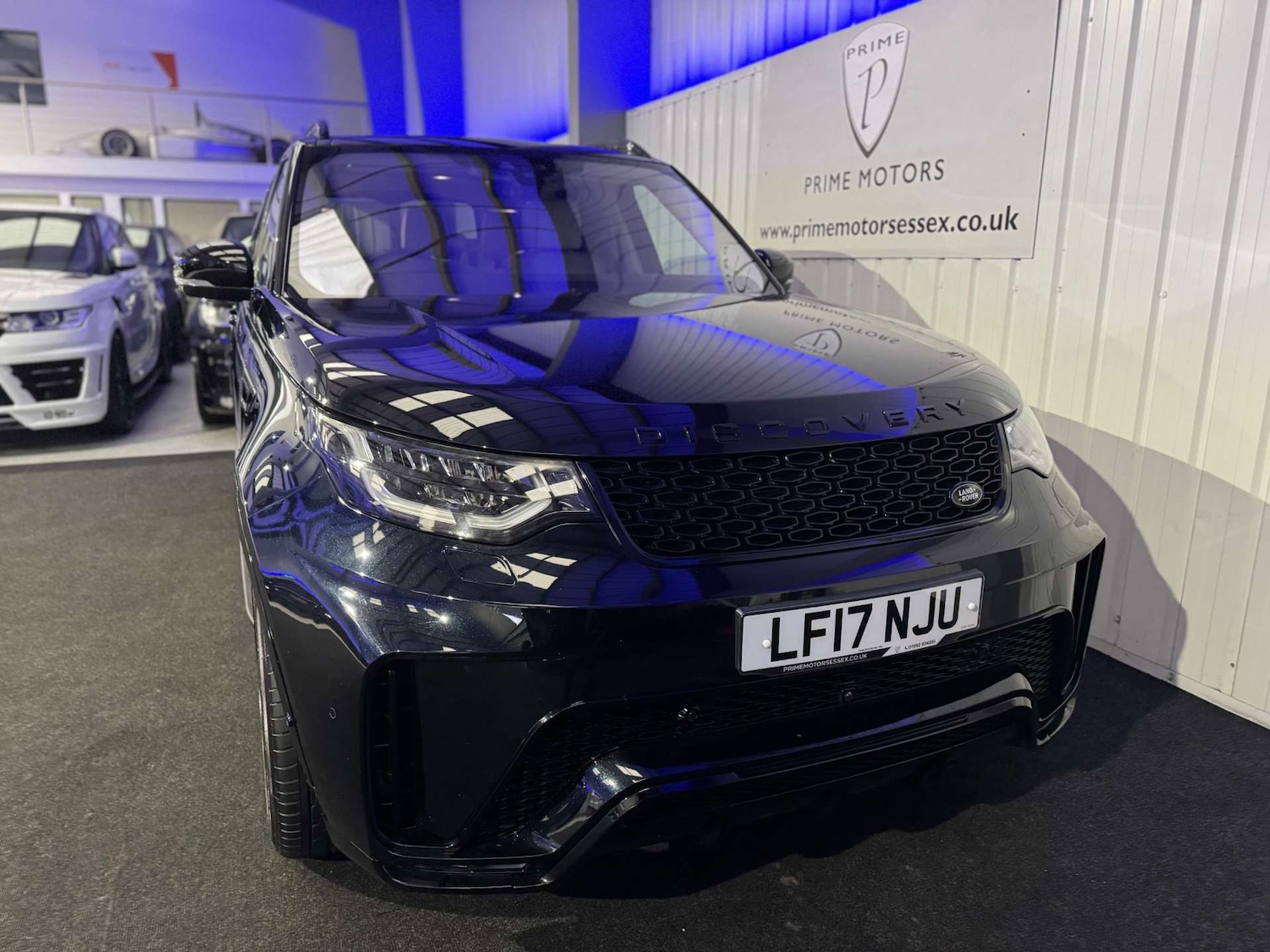 Used Land Rover Discovery 2017 for sale - 76278652: Photo 4