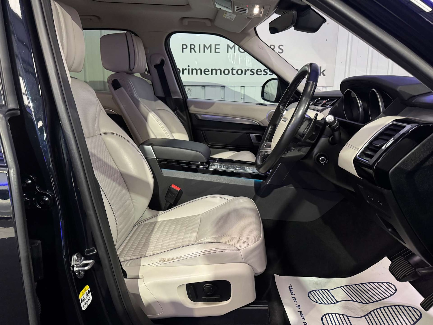 Used Land Rover Discovery 2017 for sale - 76278652: Photo 53