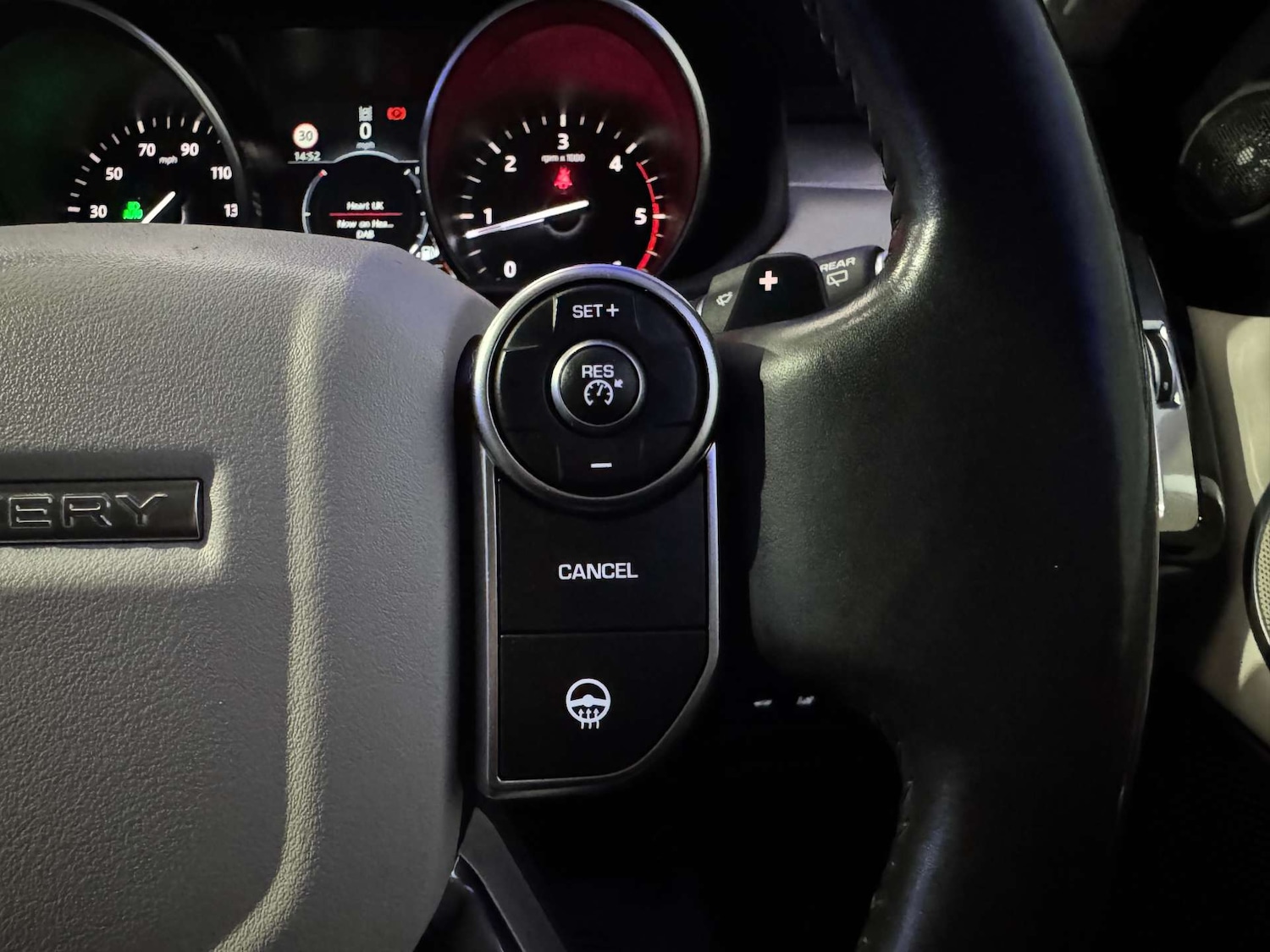 Used Land Rover Discovery 2017 for sale - 76278652: Photo 75