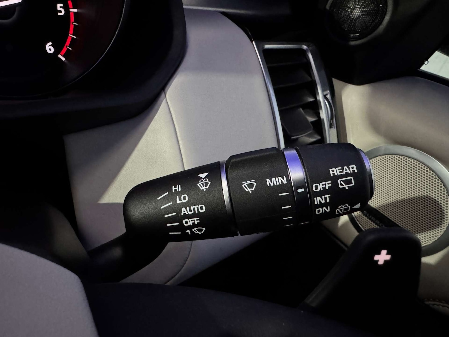 Used Land Rover Discovery 2017 for sale - 76278652: Photo 78