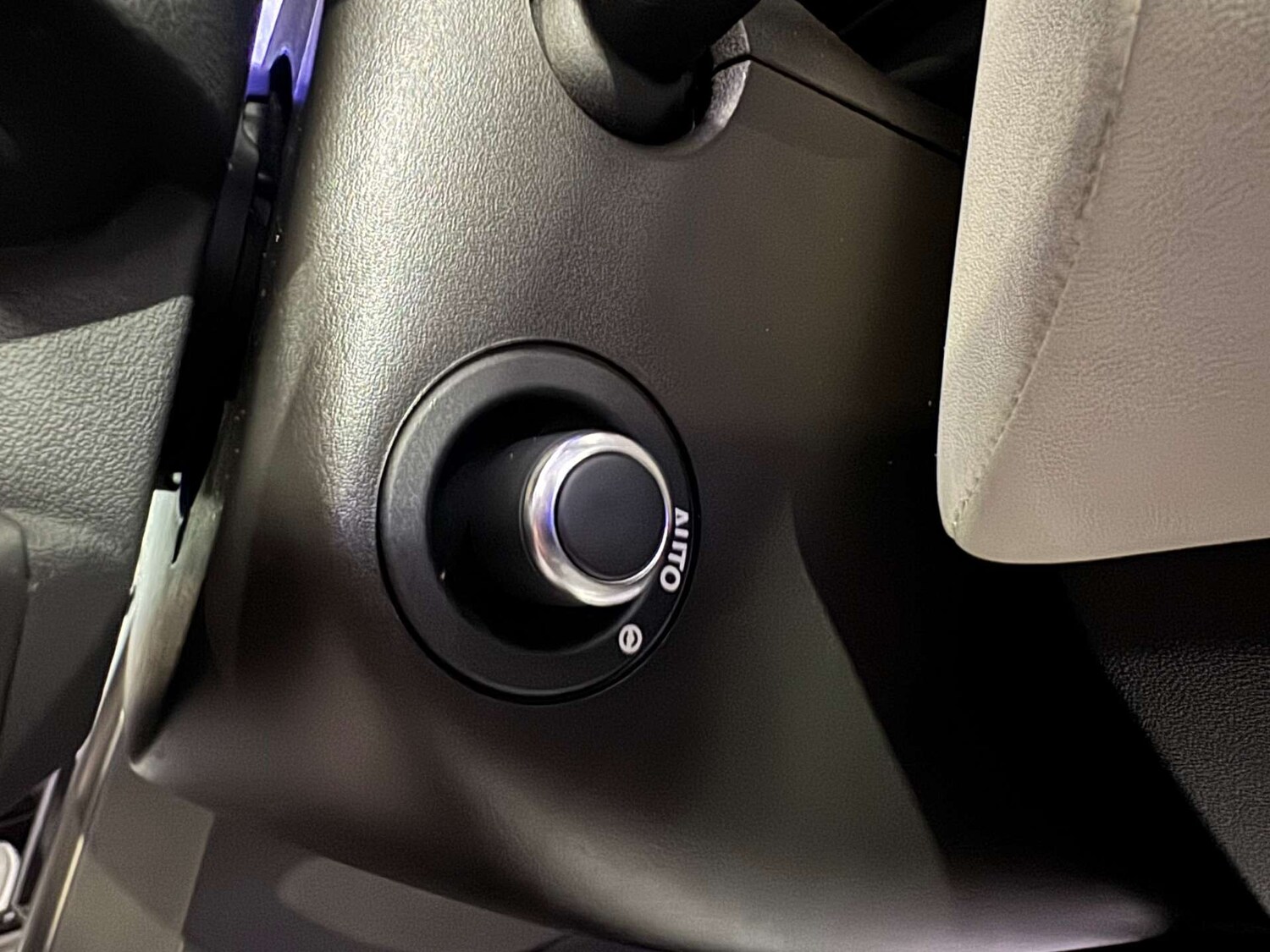 Used Land Rover Discovery 2017 for sale - 76278652: Photo 79