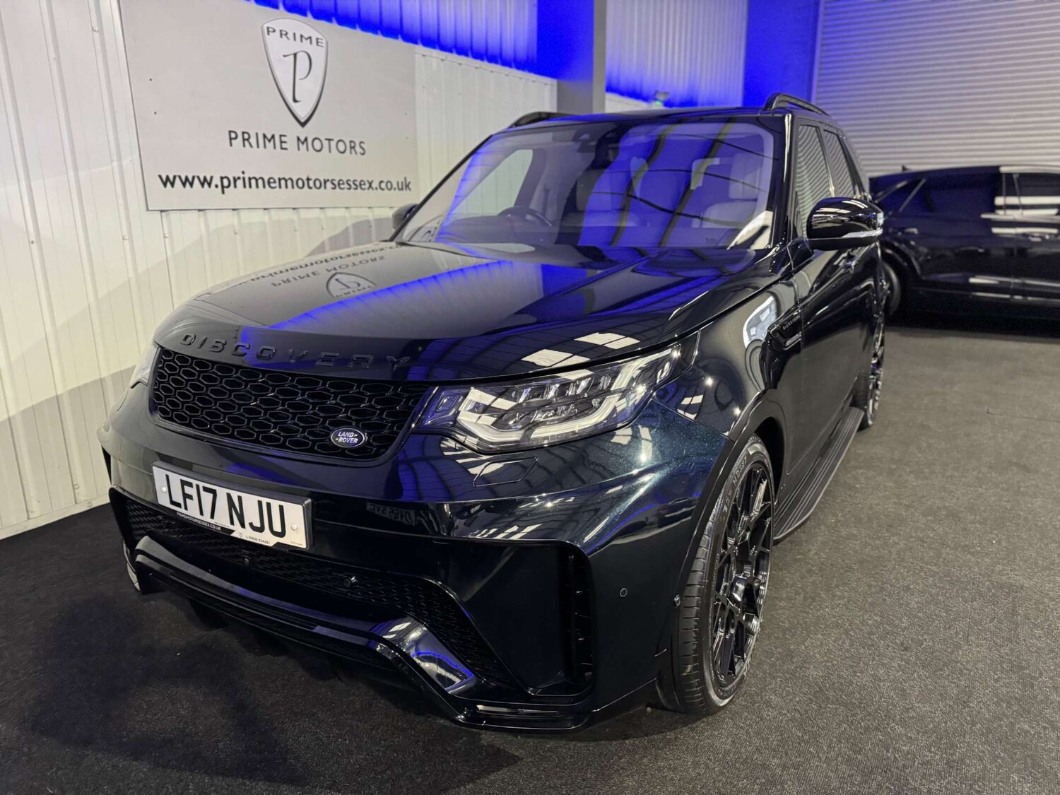 Used Land Rover Discovery 2017 for sale - 76278652: Photo 9