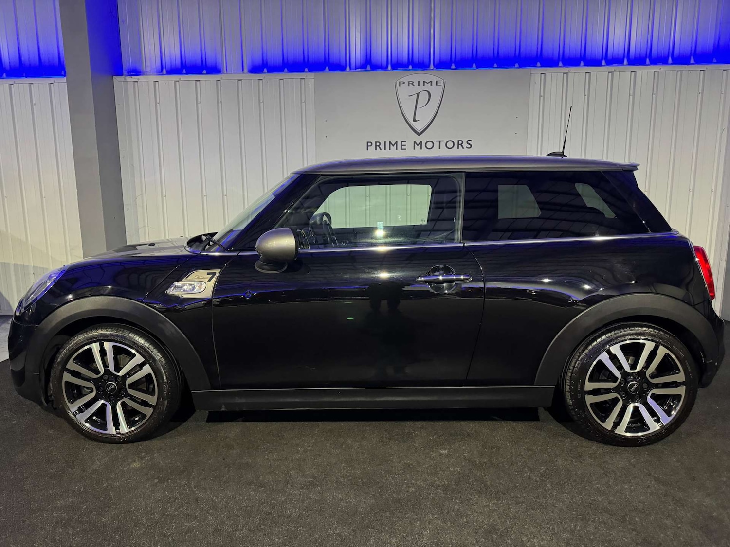 Used MINI Hatch 2018 for sale - 77129795: Photo 9