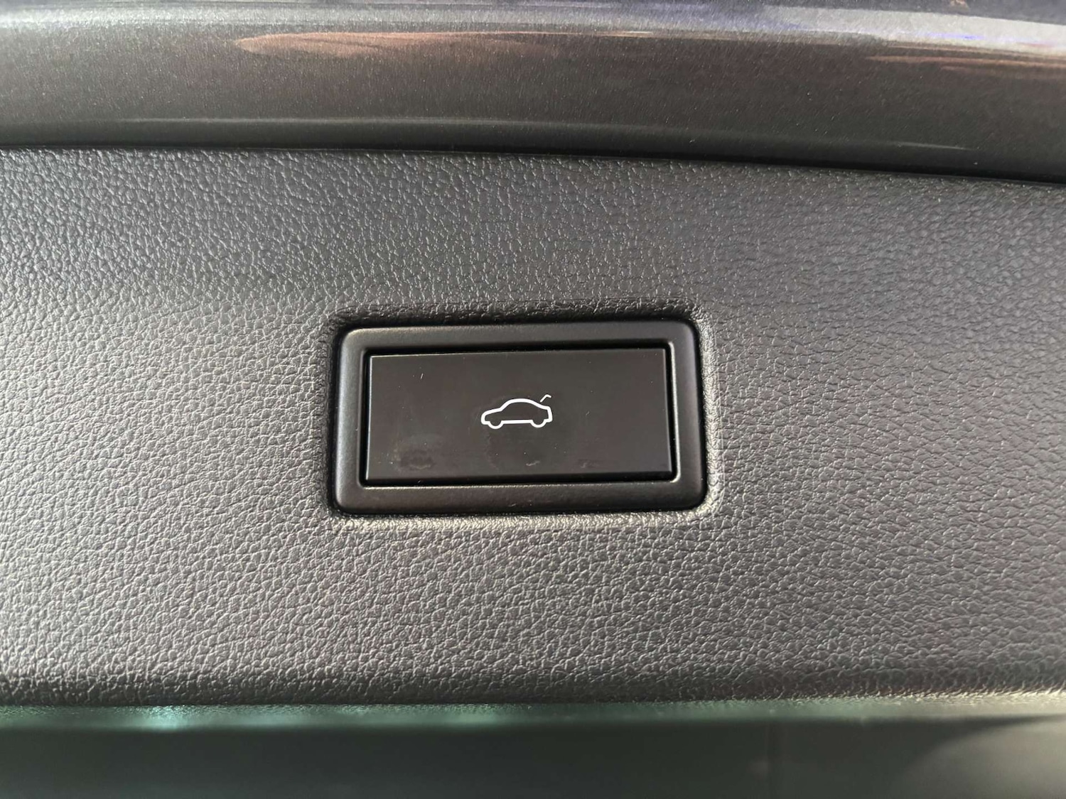 Used Volkswagen Tiguan 2020 for sale - 76402694: Photo 21