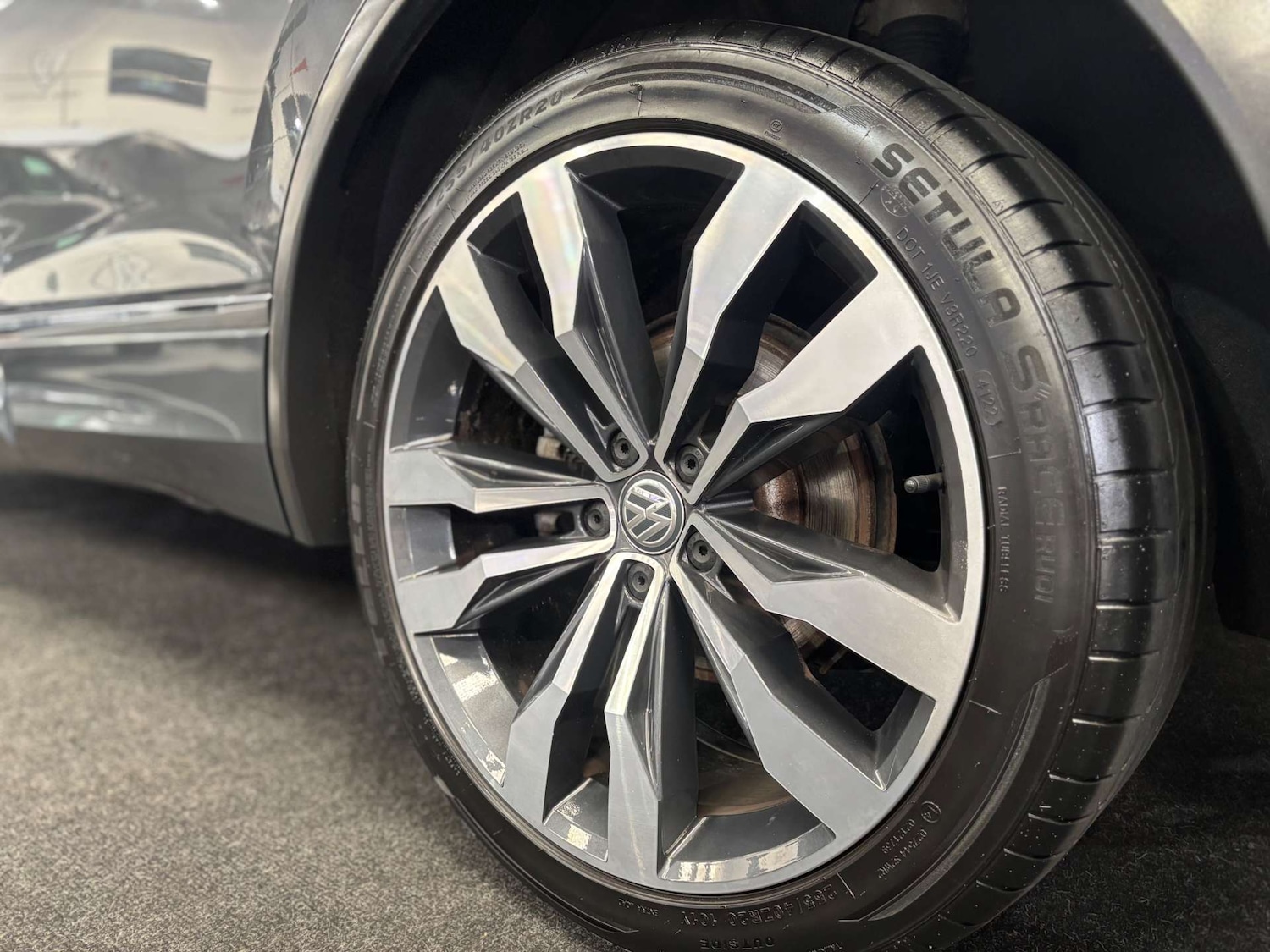 Used Volkswagen Tiguan 2020 for sale - 76402694: Photo 30