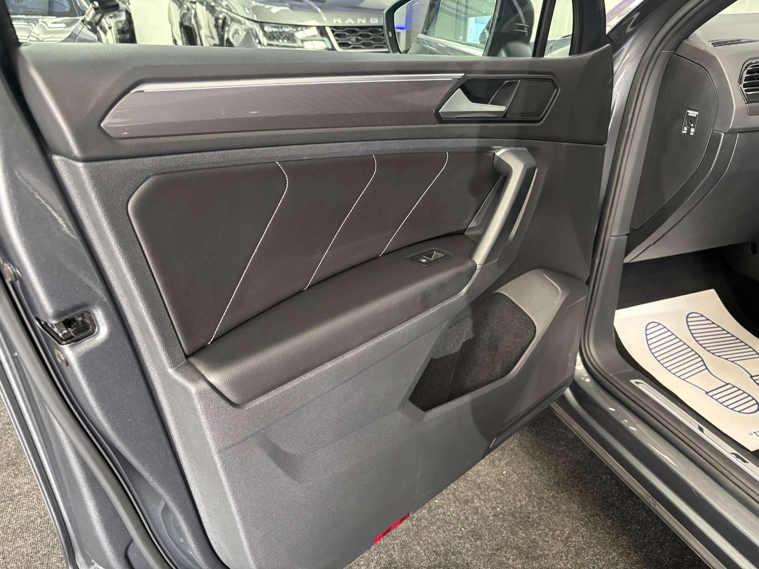 Used Volkswagen Tiguan 2020 for sale - 76402694: Photo 38