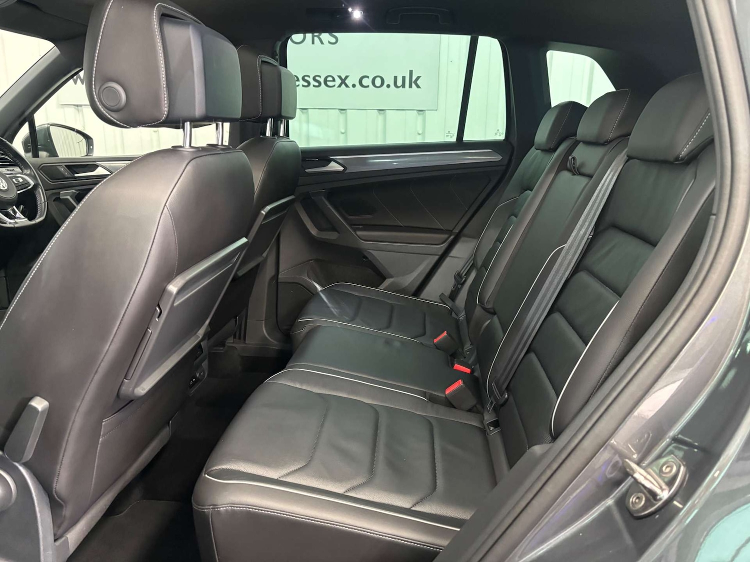 Used Volkswagen Tiguan 2020 for sale - 76402694: Photo 41