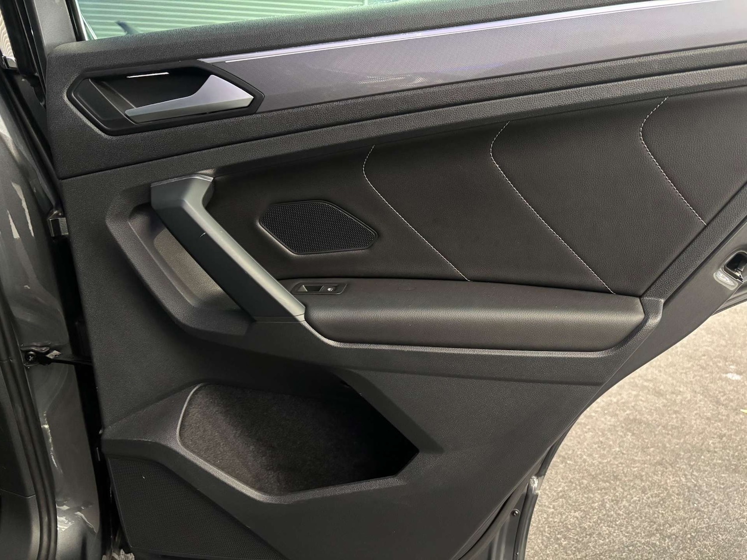 Used Volkswagen Tiguan 2020 for sale - 76402694: Photo 48