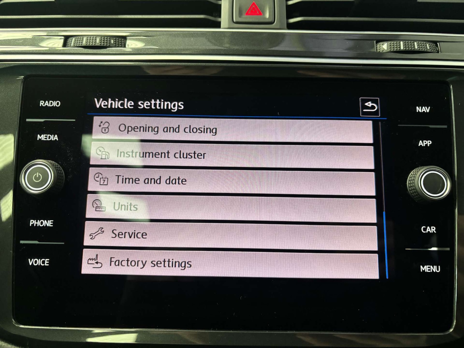 Used Volkswagen Tiguan 2020 for sale - 76402694: Photo 61