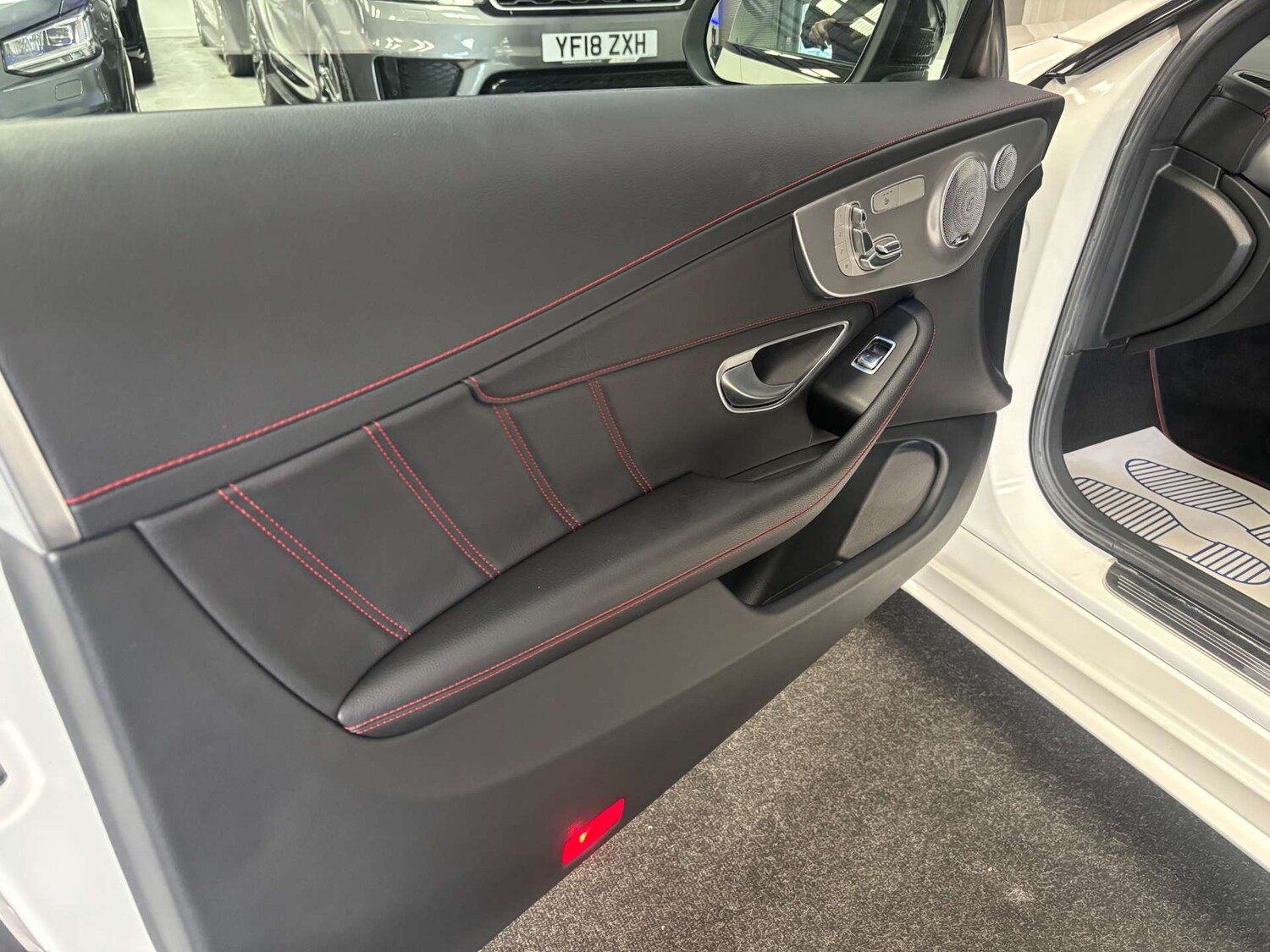 Used Mercedes-Benz C Class 2017 for sale - 76385770: Photo 40