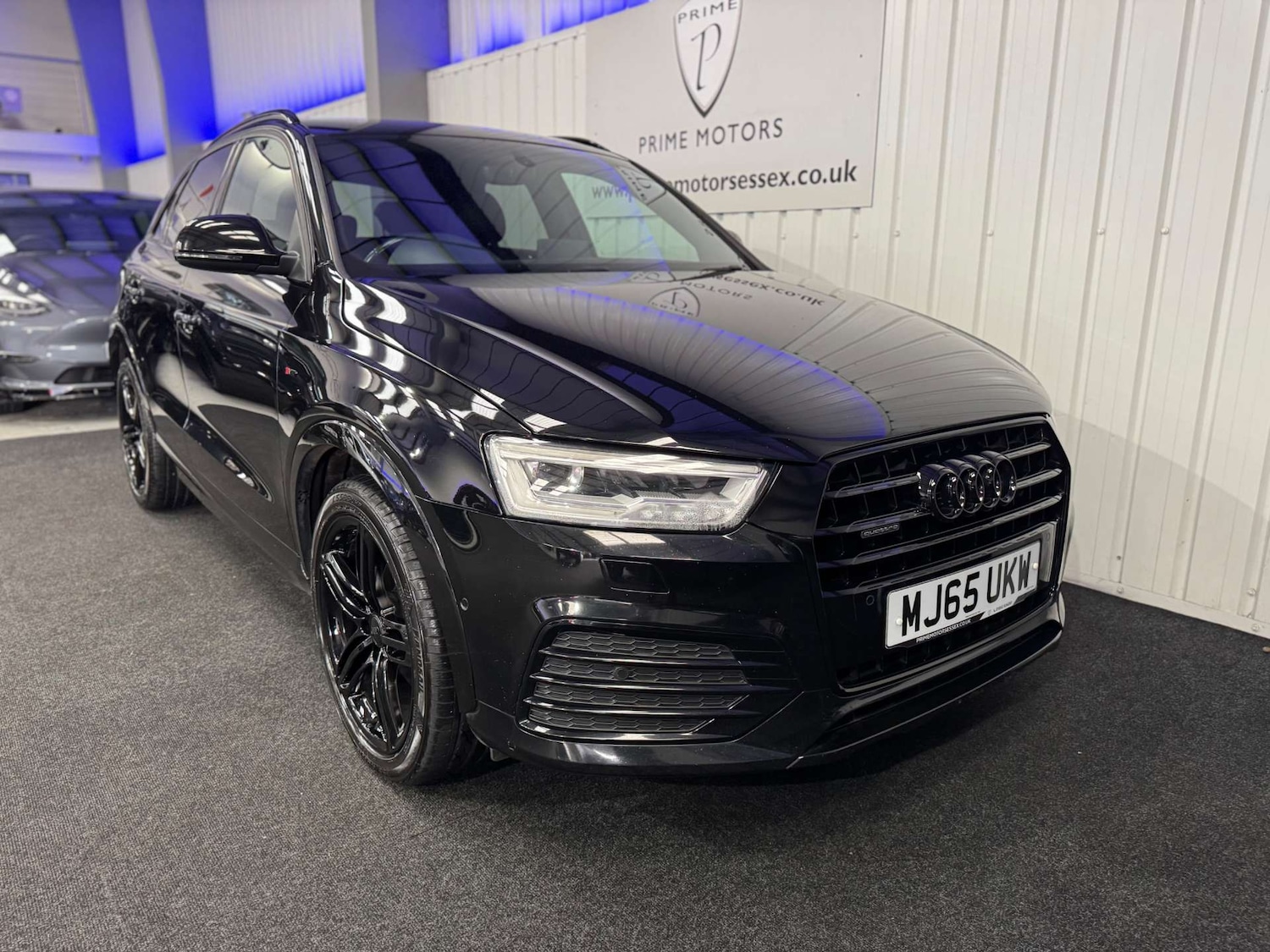 Used Audi Q3 2015 for sale - 77529402: Photo 2