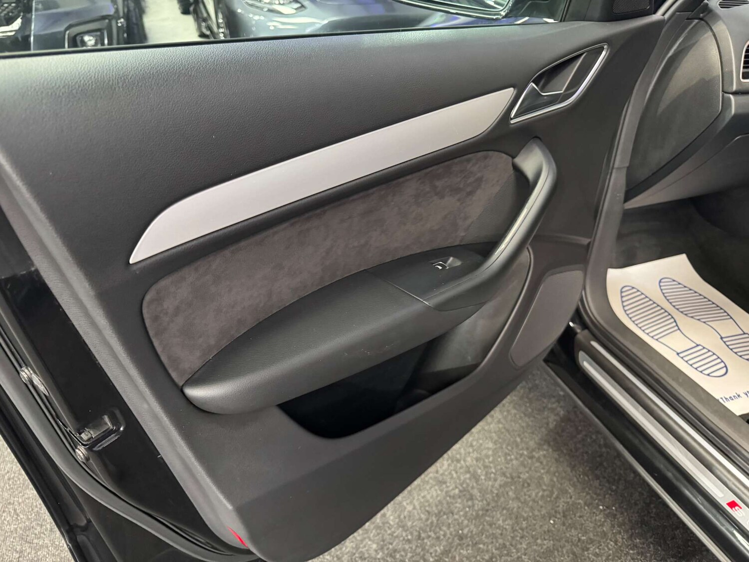 Used Audi Q3 2015 for sale - 77529402: Photo 36