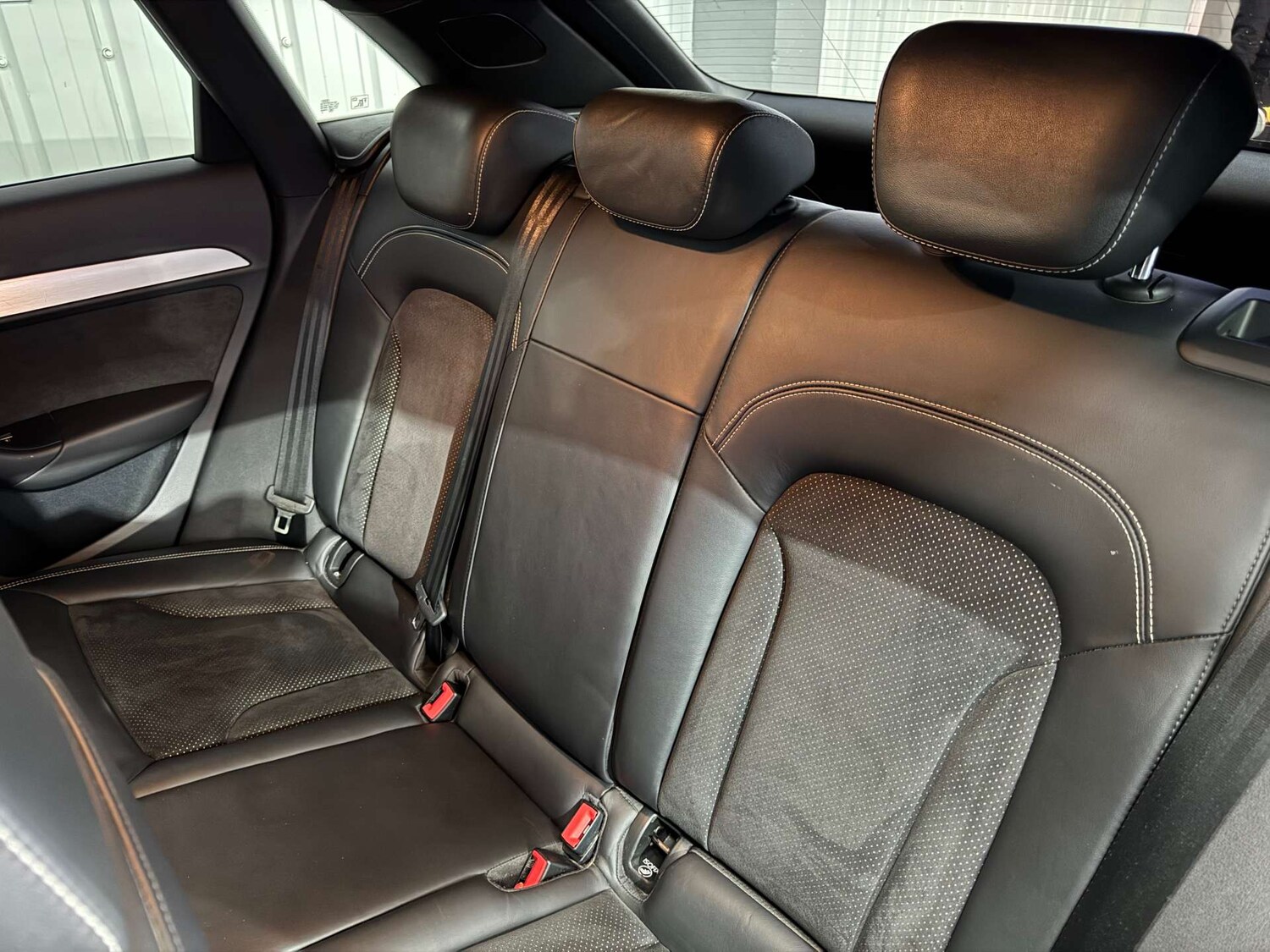 Used Audi Q3 2015 for sale - 77529402: Photo 38