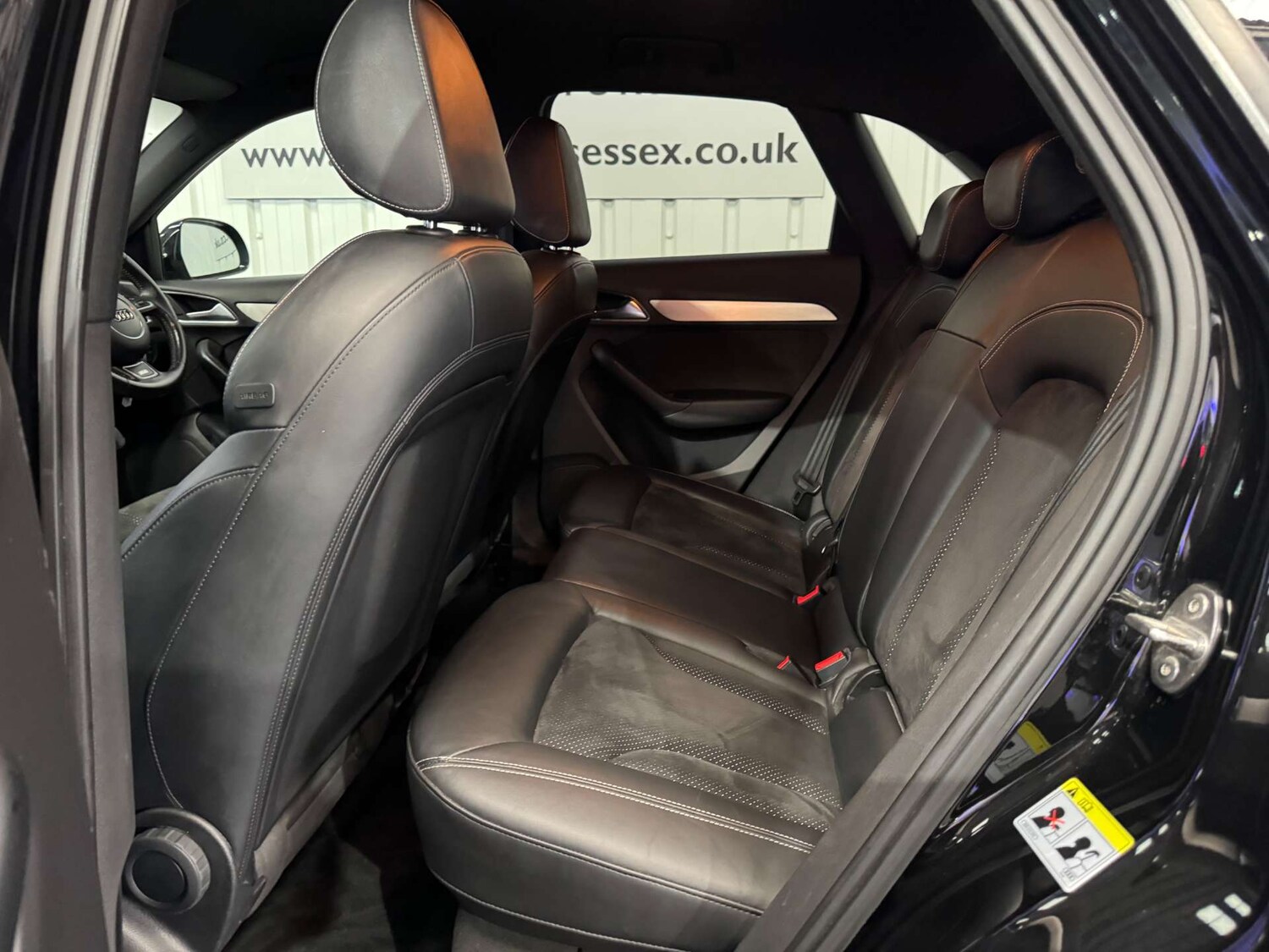 Used Audi Q3 2015 for sale - 77529402: Photo 40