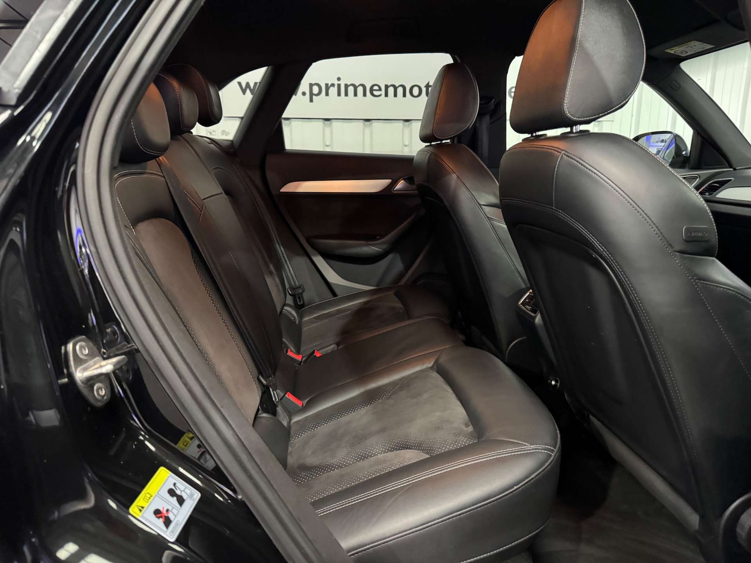 Used Audi Q3 2015 for sale - 77529402: Photo 45