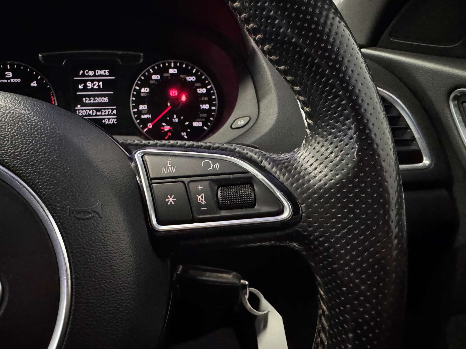 Used Audi Q3 2015 for sale - 77529402: Photo 67