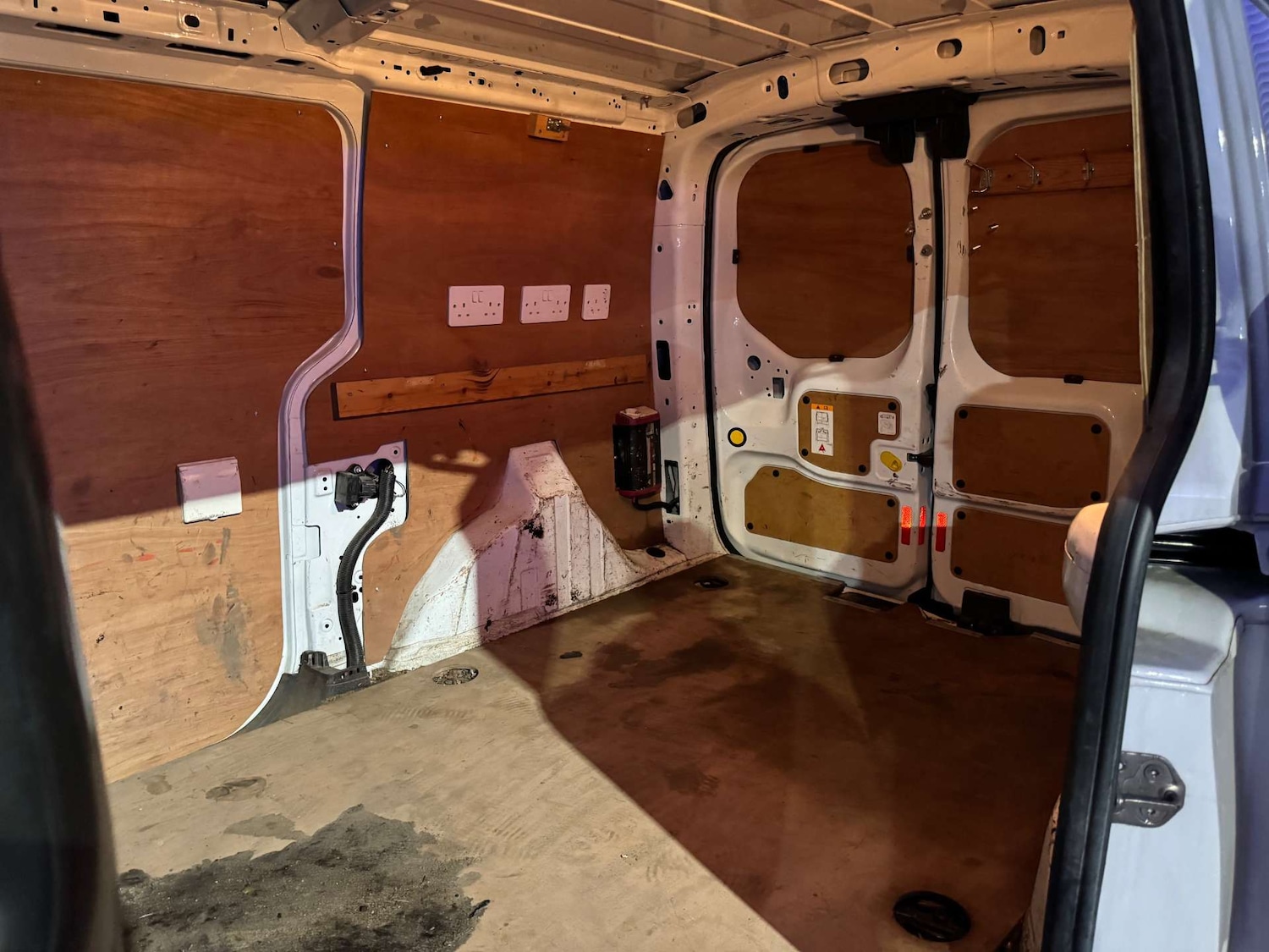 Used Ford Transit Connect 2016 for sale - 76919197: Photo 30