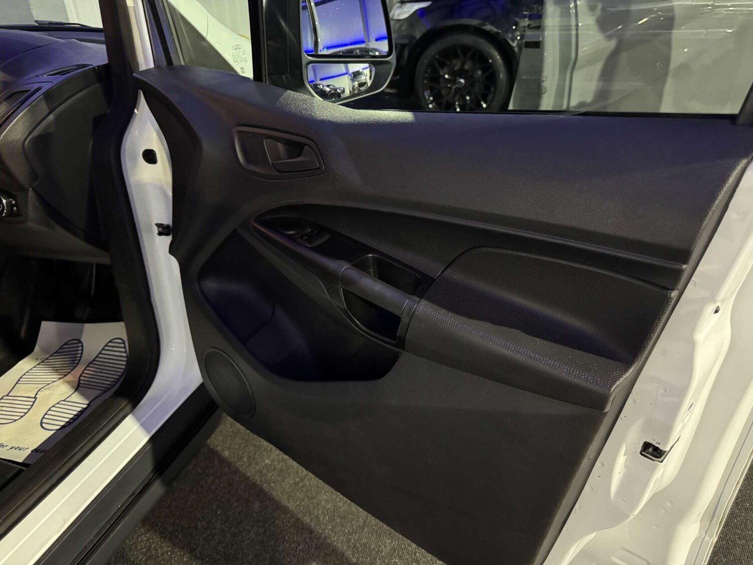 Used Ford Transit Connect 2016 for sale - 76919197: Photo 41