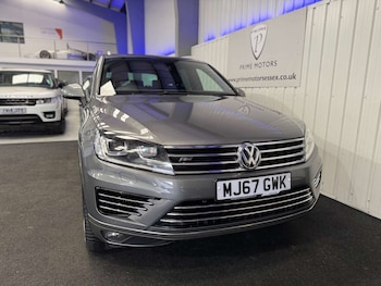 Used Volkswagen Touareg 2017 for sale - 78819598: Photo