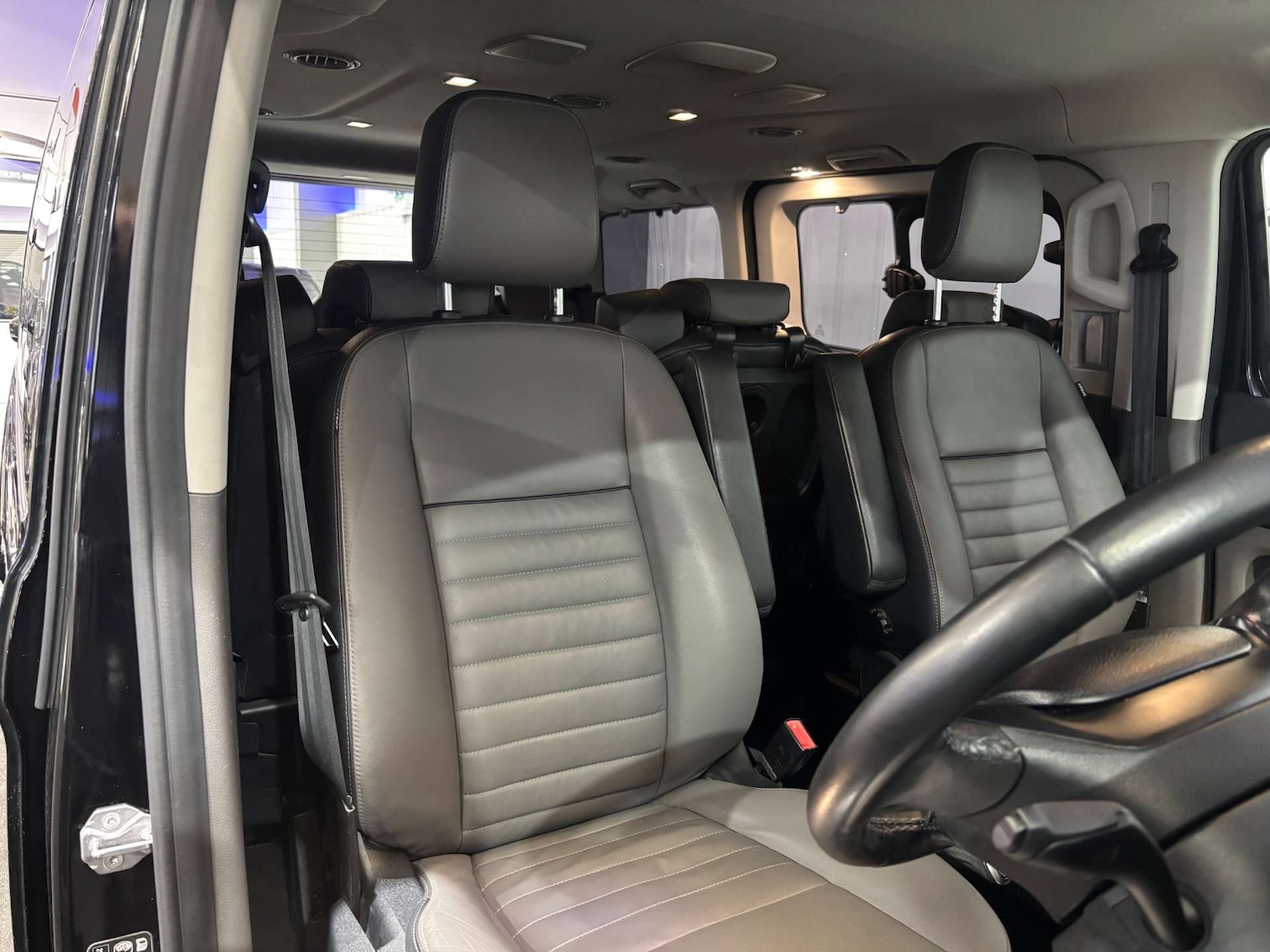 Used Ford Tourneo Custom 2020 for sale - 76894474: Photo 39