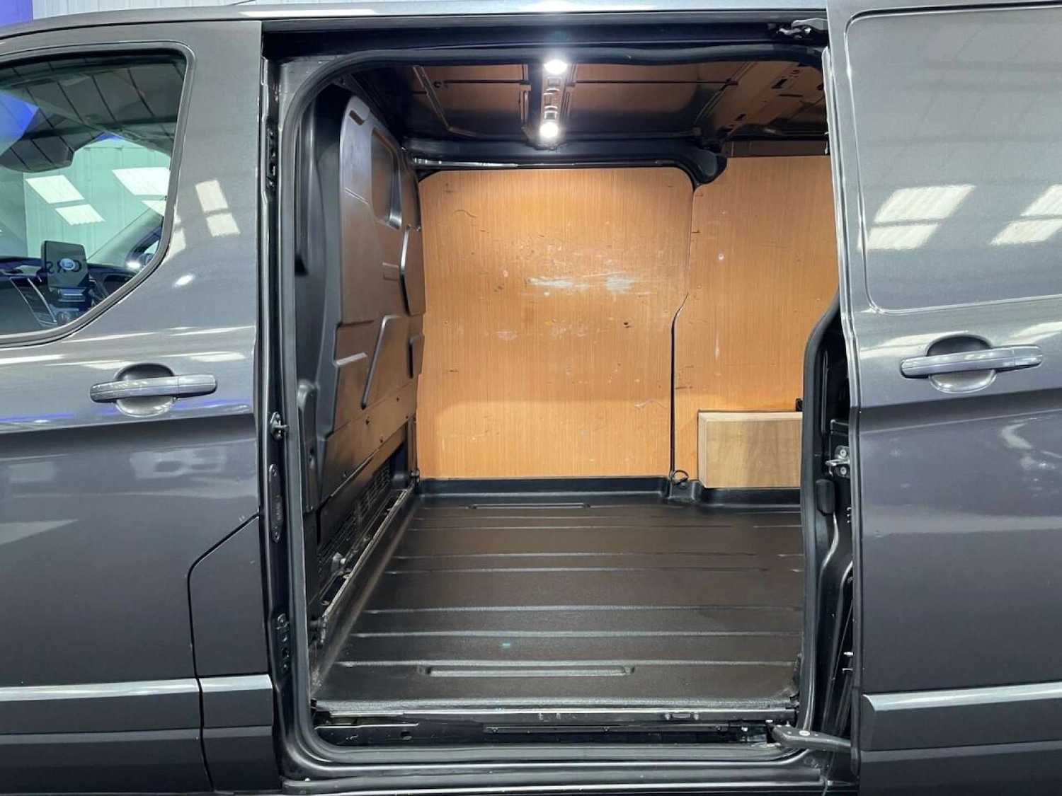 Vehicle 33