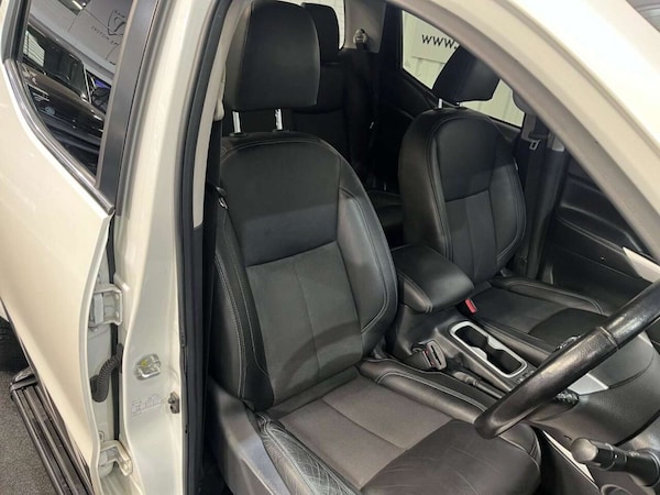 Used Nissan Navara 2020 for sale - 76278627: Photo 46