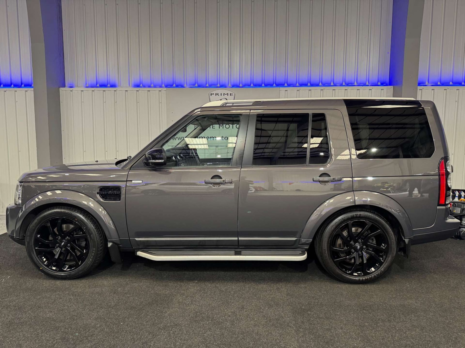 Used Land Rover Discovery 2016 for sale - 78106745: Photo 10