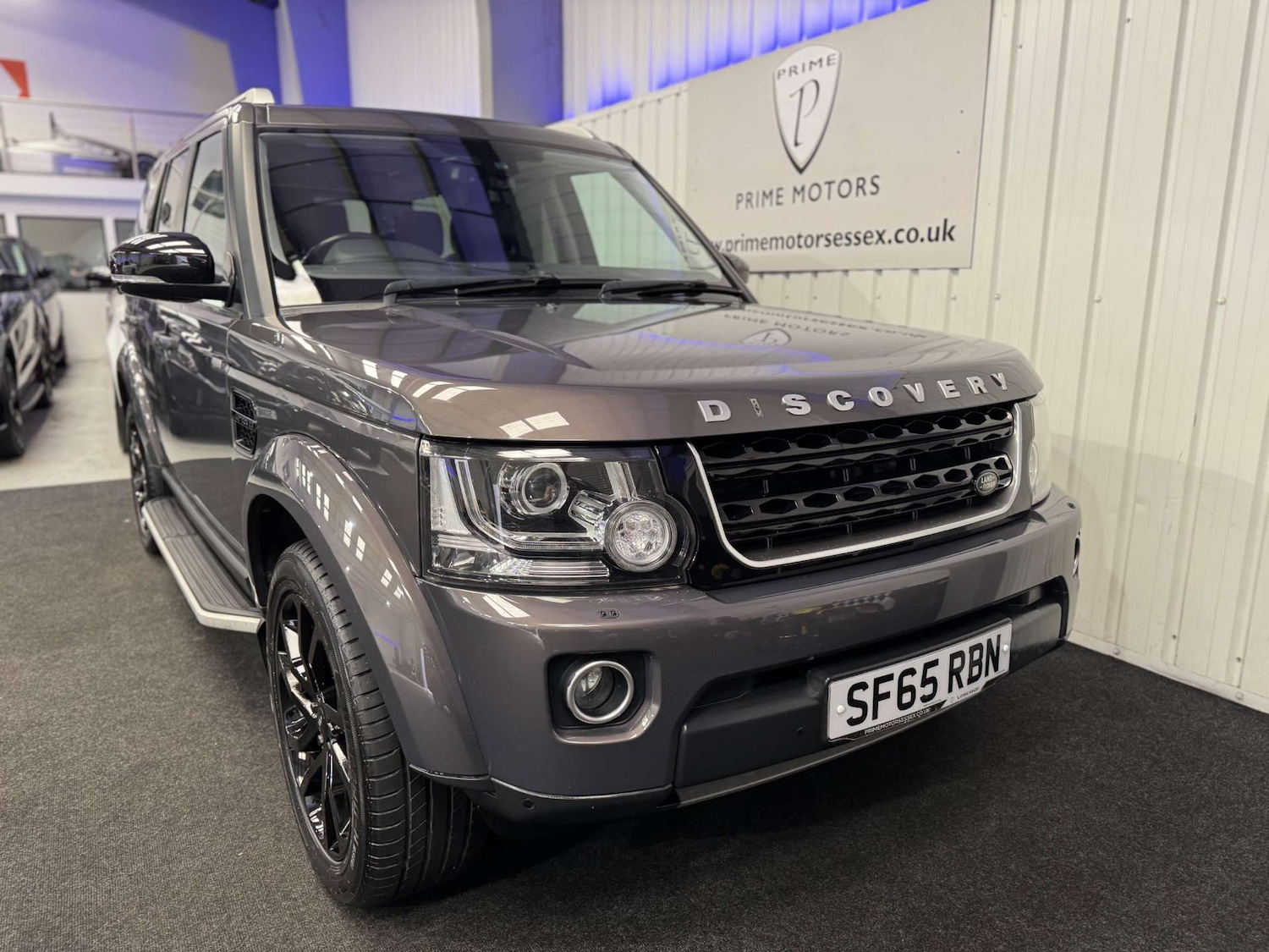 Used Land Rover Discovery 2016 for sale - 78106745: Photo 3