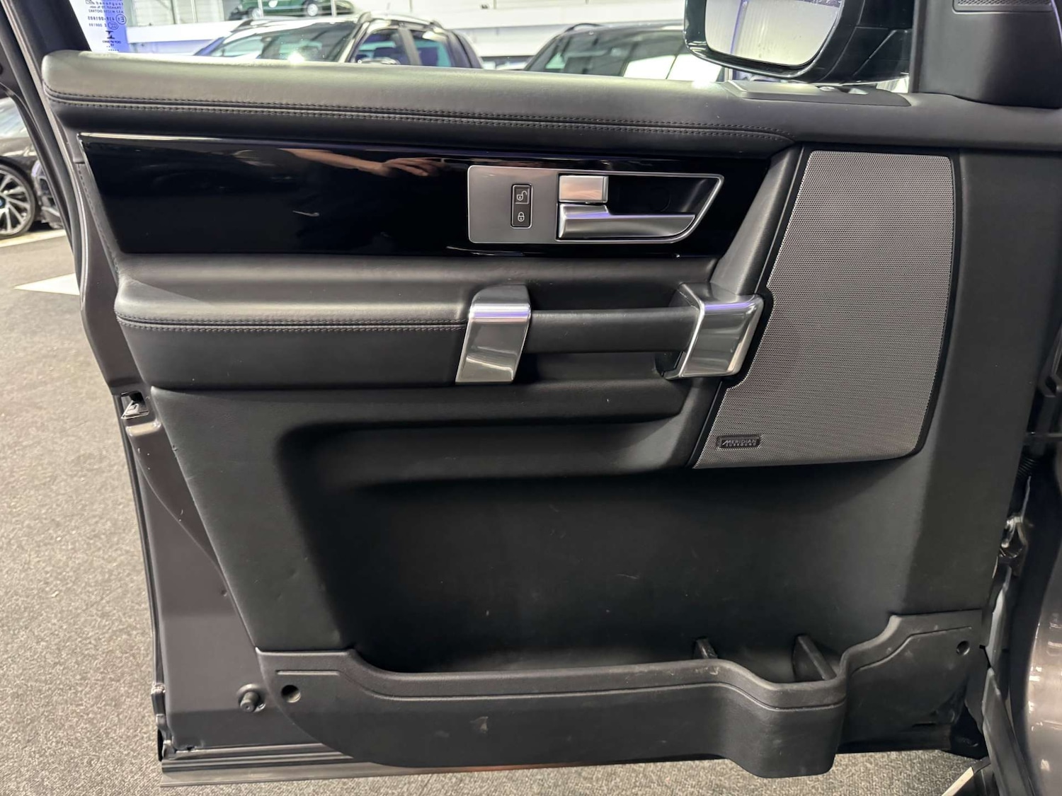 Used Land Rover Discovery 2016 for sale - 78106745: Photo 33