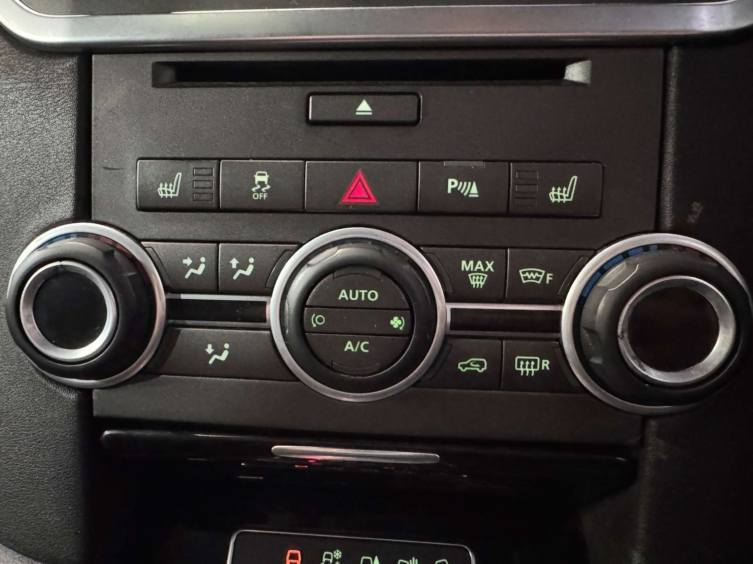 Used Land Rover Discovery 2016 for sale - 78106745: Photo 66