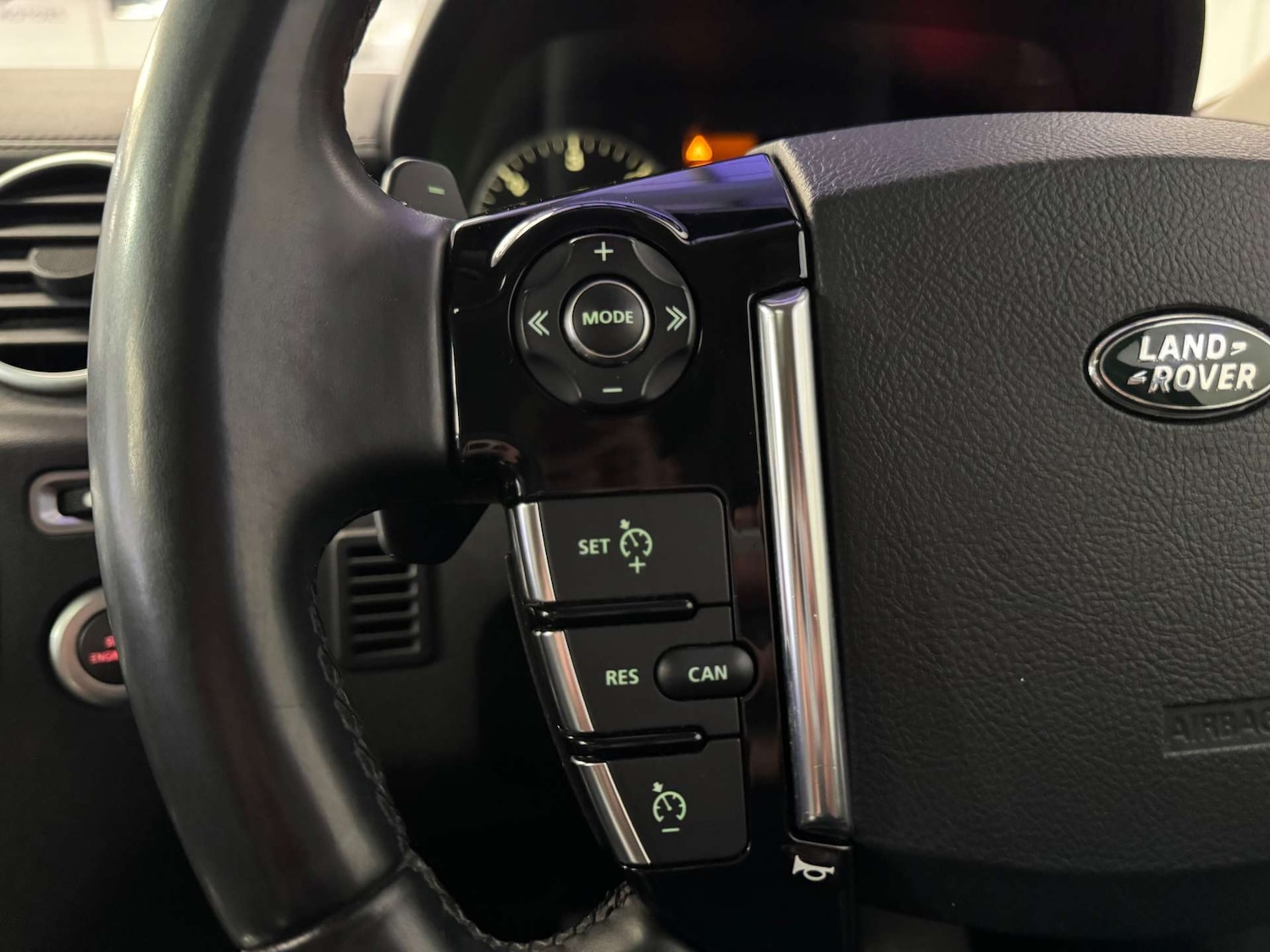 Used Land Rover Discovery 2016 for sale - 78106745: Photo 71