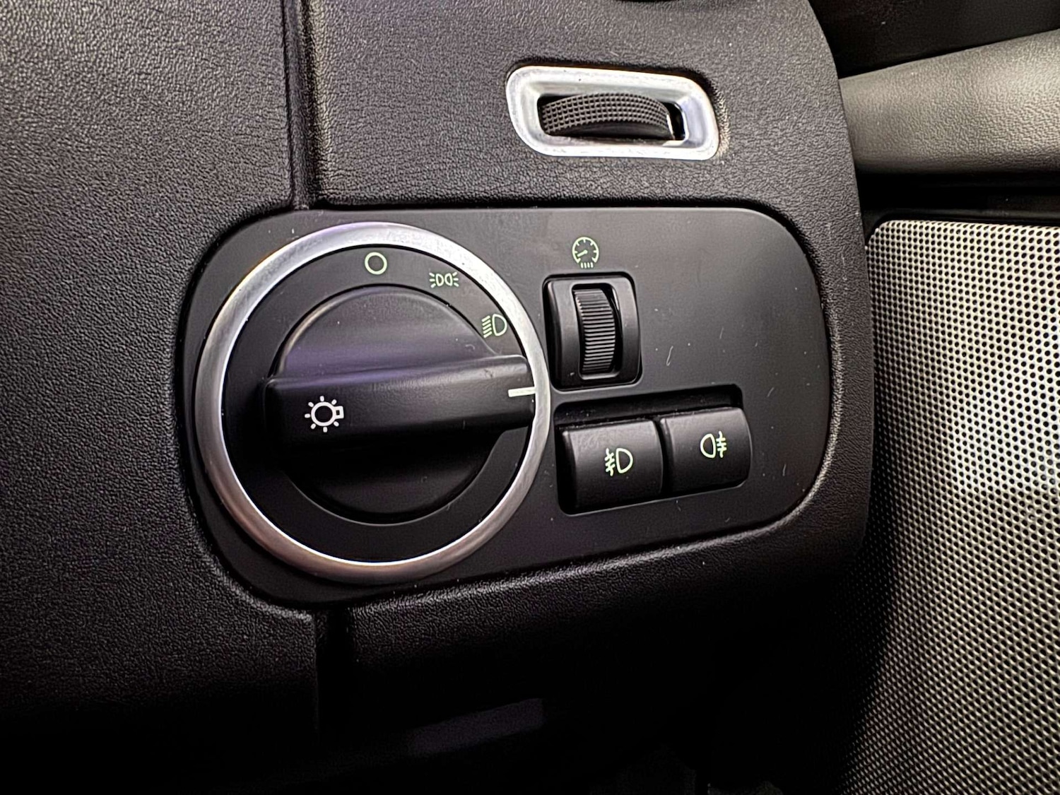 Used Land Rover Discovery 2016 for sale - 78106745: Photo 77