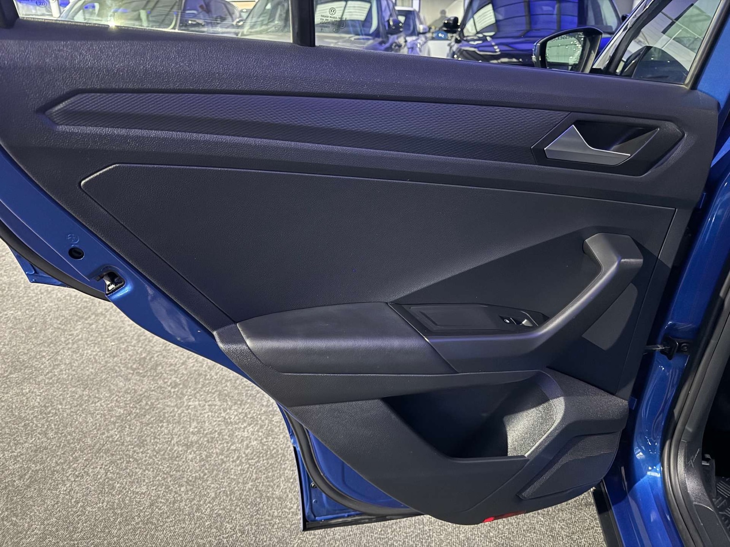 Used Volkswagen T-Roc 2019 for sale - 76611750: Photo 41