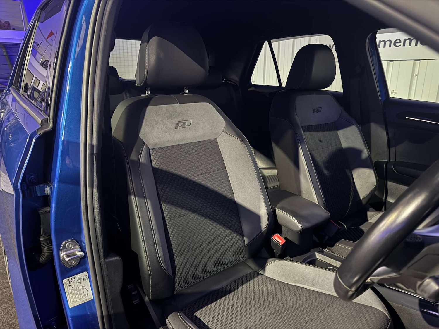 Used Volkswagen T-Roc 2019 for sale - 76611750: Photo 47