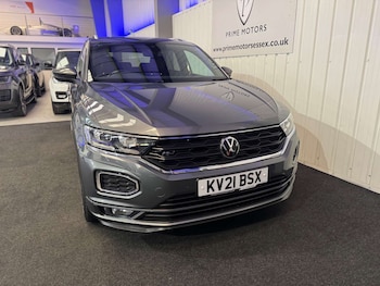 Used Volkswagen T-Roc 2021 for sale - 78179591: Photo