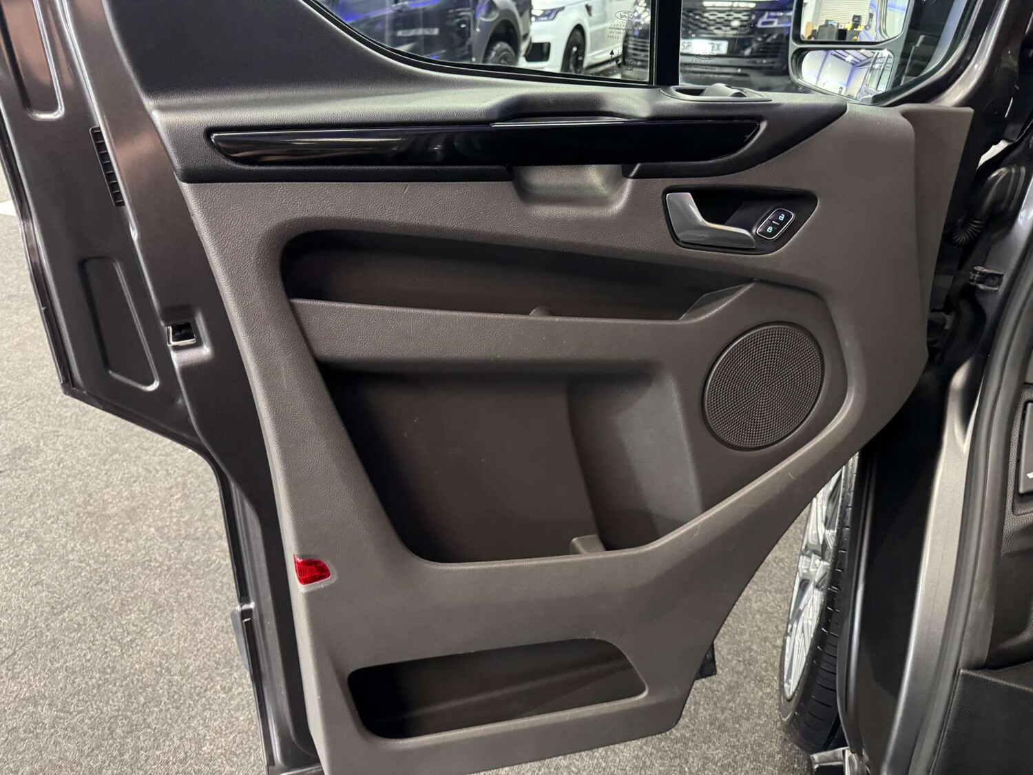 Used Ford Transit Custom 2021 for sale - 78106777: Photo 32