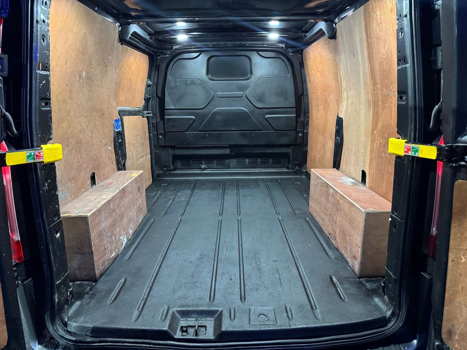 Used Ford Transit Custom 2021 for sale - 77136375: Photo 18