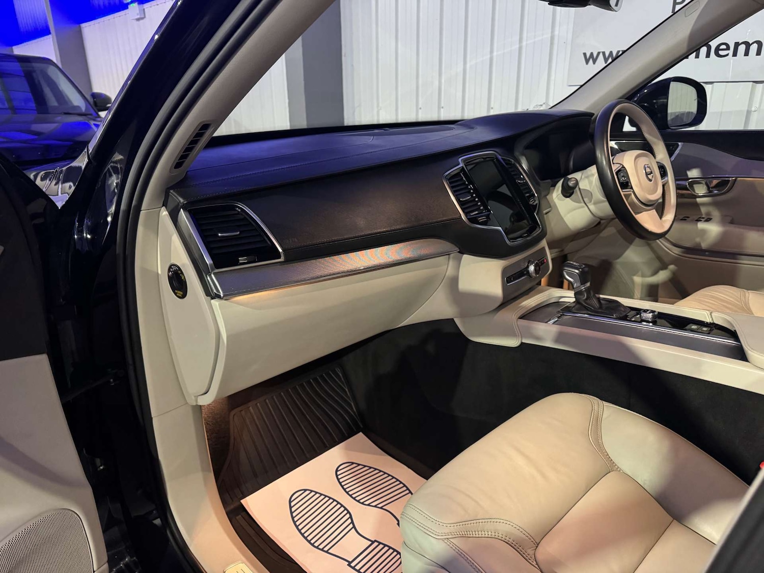 Used Volvo XC90 2015 for sale - 76921270: Photo 29